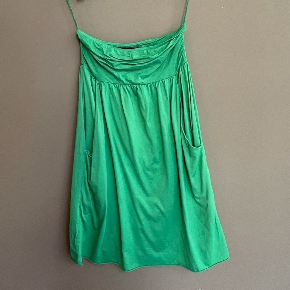 Velvet by Graham & Spencer Strapless Emerald Green Sundress